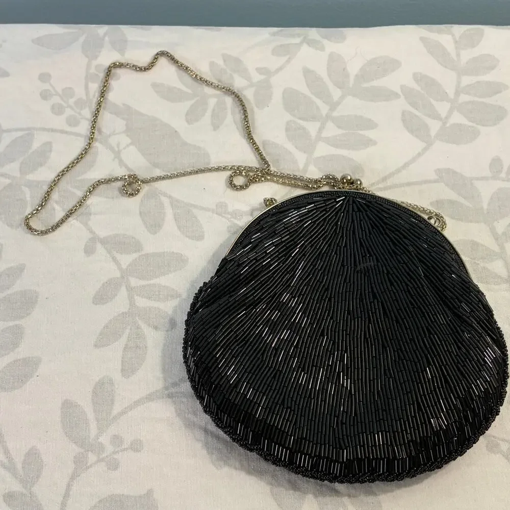Vintage La Regale Black Beaded Evening Bag Kiss Lock Cocktail Wedding Handbag